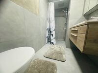 Gemeinschaftsbad unten Gemeinschaftsbad unten