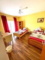 Schlafzimmer 2 unserer FeWo Schlafzimmer 2 unserer FeWo