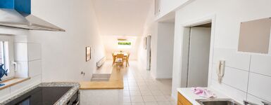 Loft für 8 Gäste Dachterrasse 5 Schlafz. 70 weitere Betten in Kassel Bild 5 Loft für 8 Gäste Dachterrasse 5 Schlafz. 70 weitere Betten in Kassel Bild 5