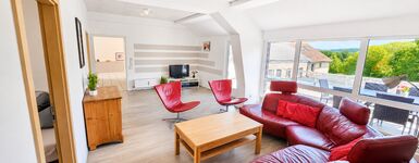 Loft für 8 Gäste Dachterrasse 5 Schlafz. 70 weitere Betten in Kassel Bild 2 Loft für 8 Gäste Dachterrasse 5 Schlafz. 70 weitere Betten in Kassel Bild 2
