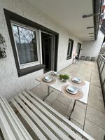 GROSSER BALKON / LOGGIA / TERRASSE GROSSER BALKON / LOGGIA / TERRASSE
