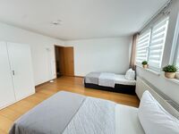 2. Zimmer 2 Betten 1.OG 2. Zimmer 2 Betten 1.OG