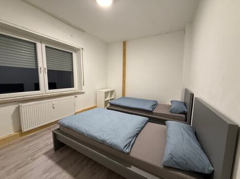 Gepflegte Monteurwohnung Bad Salzuflen - 4 bis 10 Personen Bild 2 Gepflegte Monteurwohnung Bad Salzuflen - 4 bis 10 Personen Bild 2