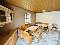 Vollausgestattete große Wohnung mit Balkon und Parkplatz Picture 19 Vollausgestattete große Wohnung mit Balkon und Parkplatz Picture 19