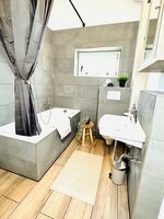 Monteurwohnung mit Balkon und Wohnzimmer Bild 5 Monteurwohnung mit Balkon und Wohnzimmer Bild 5