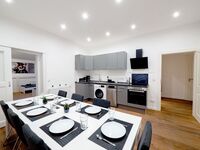 Haus: 4 Whg. + Max. 27 Per. Bild 2 Haus: 4 Whg. + Max. 27 Per. Bild 2