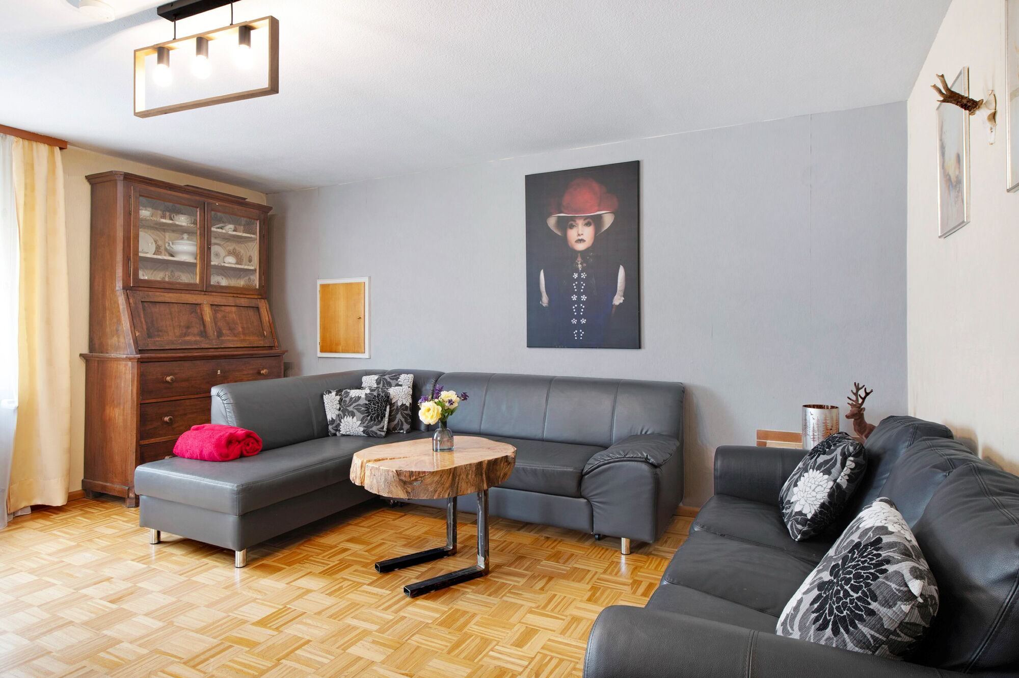 Wohnzimmer mit TV Wohnzimmer mit TV