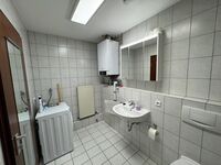 Bad mit Dusche Bad mit Dusche
