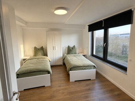 MH44 / TOMASZ-LIVING in RATINGEN - Komfortable Zimmer MH44 / TOMASZ-LIVING in RATINGEN - Komfortable Zimmer