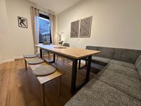 Teamhaus Lüneburg (bis zu 10 Personen, WIFI, Parken frei, Waschen) Bild 1 Teamhaus Lüneburg (bis zu 10 Personen, WIFI, Parken frei, Waschen) Bild 1