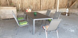 Große Terrasse mit Überdachung und Grill Große Terrasse mit Überdachung und Grill