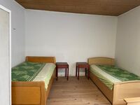 **ZENTRAL IN KÖLN MONTEURZIMMER** Zdjęcie 7 **ZENTRAL IN KÖLN MONTEURZIMMER** Zdjęcie 7
