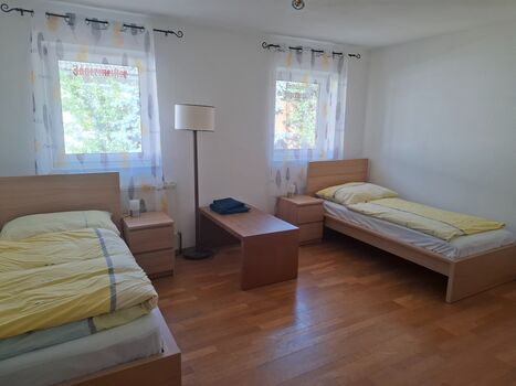 2 Bettzimmer 2 Bettzimmer
