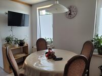 Monteurwohnung Burgstädt: 5 Betten, 3 Schlafzimmer, Balkon, Parkplätze Bild 7 Monteurwohnung Burgstädt: 5 Betten, 3 Schlafzimmer, Balkon, Parkplätze Bild 7