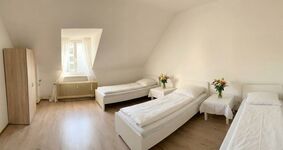 Eingerichtete Wohnung ideal für Teams ab 2 Personen Bild 9 Eingerichtete Wohnung ideal für Teams ab 2 Personen Bild 9