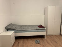Y S GmbH Picture 3 Y S GmbH Picture 3