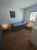 Neu saniertes Penthouse Apartment mit offener Wohnküche Bild 2 Neu saniertes Penthouse Apartment mit offener Wohnküche Bild 2