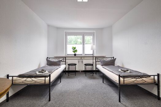 GÄSTEWOHNUNG ANNI SUHL GÄSTEWOHNUNG ANNI SUHL