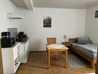 Single- Apartment Single- Apartment