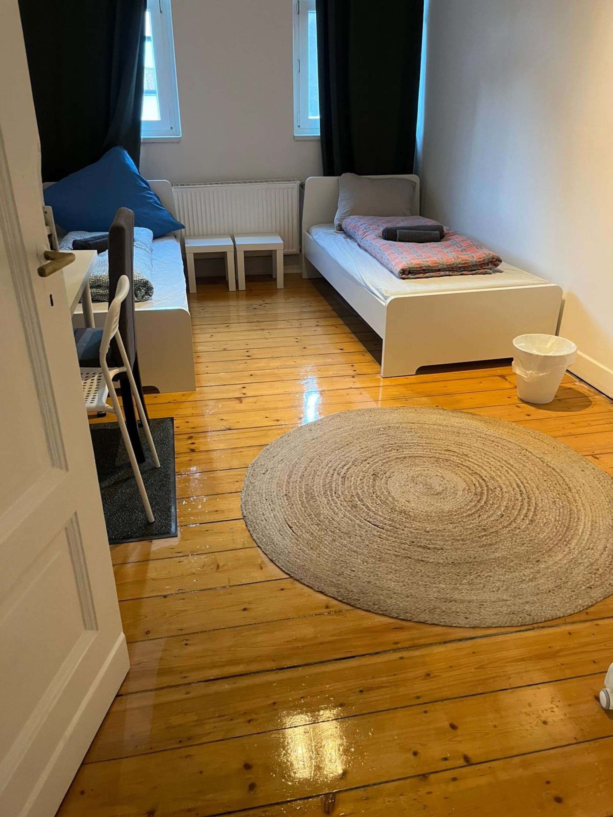 Schlafzimmer mit zwei Einzelbetten Schlafzimmer mit zwei Einzelbetten