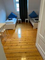 Schlafzimmer mit zwei Einzelbetten Schlafzimmer mit zwei Einzelbetten