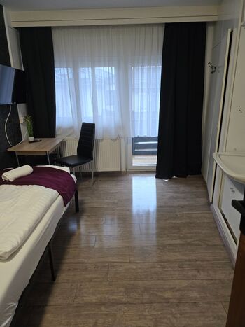 Monteurzimmer bei Karlsruhe ab 15,. Obrázok 4 Monteurzimmer bei Karlsruhe ab 15,. Obrázok 4