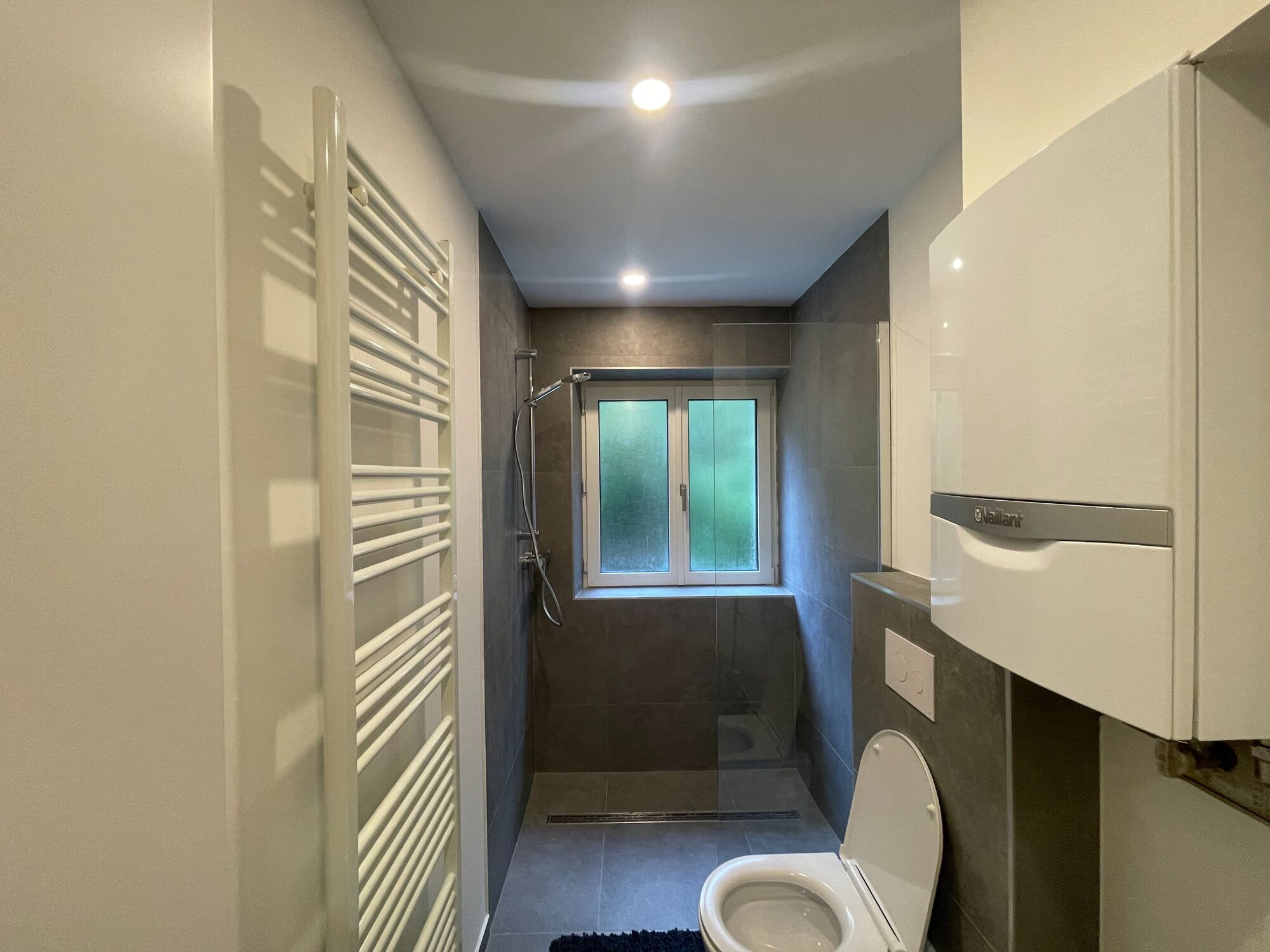 Bad / WC / Dusche Bad / WC / Dusche