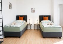 In diesem Schlafraum spiegelt sich der moderne Stil "Boho" und die Qualität der Betten und Ausstattung wider. In diesem Schlafraum spiegelt sich der moderne Stil "Boho" und die Qualität der Betten und Ausstattung wider.