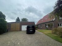 Parkplatz vor dem Haus Parkplatz vor dem Haus