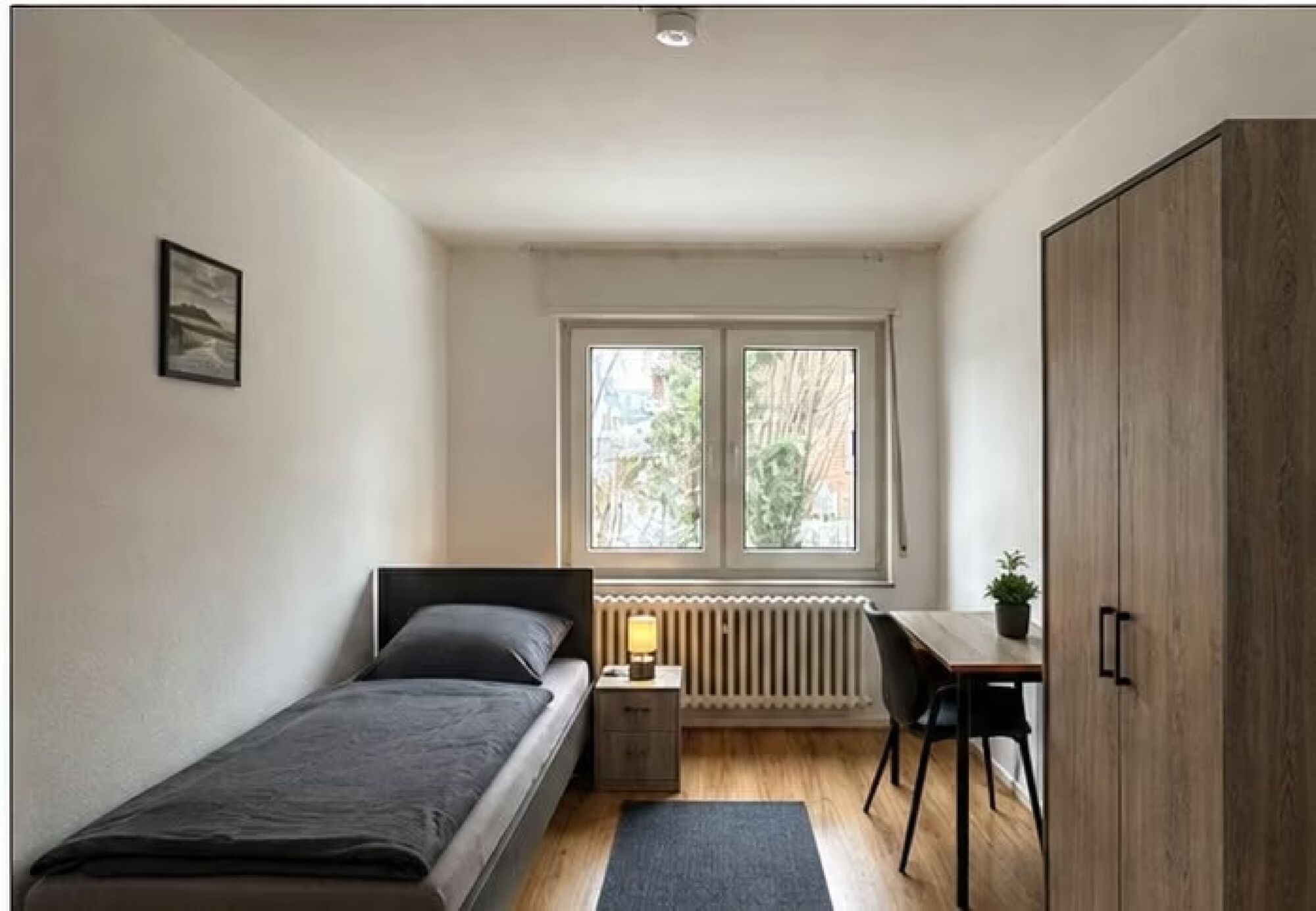 1. Schlafzimmer als Einzel- oder Doppelzimmer 1. Schlafzimmer als Einzel- oder Doppelzimmer