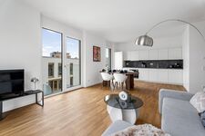 Exclusive 4-Zimmer Wohnung | Zentrum | WLAN I Parkplatz Bild 8 Exclusive 4-Zimmer Wohnung | Zentrum | WLAN I Parkplatz Bild 8