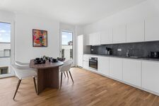 Exclusive 4-Zimmer Wohnung | Zentrum | WLAN I Parkplatz Bild 6 Exclusive 4-Zimmer Wohnung | Zentrum | WLAN I Parkplatz Bild 6