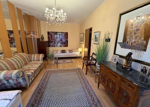 100 m² Wohnung | 3 Schlafzimmer | 2 Bäder | ab 1 Monat 100 m² Wohnung | 3 Schlafzimmer | 2 Bäder | ab 1 Monat