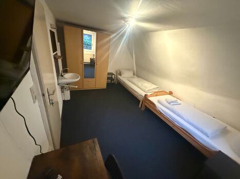 ALL IN Wohnung, Küche, Bad, Einzelbetten 7 Personen Bild 5 ALL IN Wohnung, Küche, Bad, Einzelbetten 7 Personen Bild 5