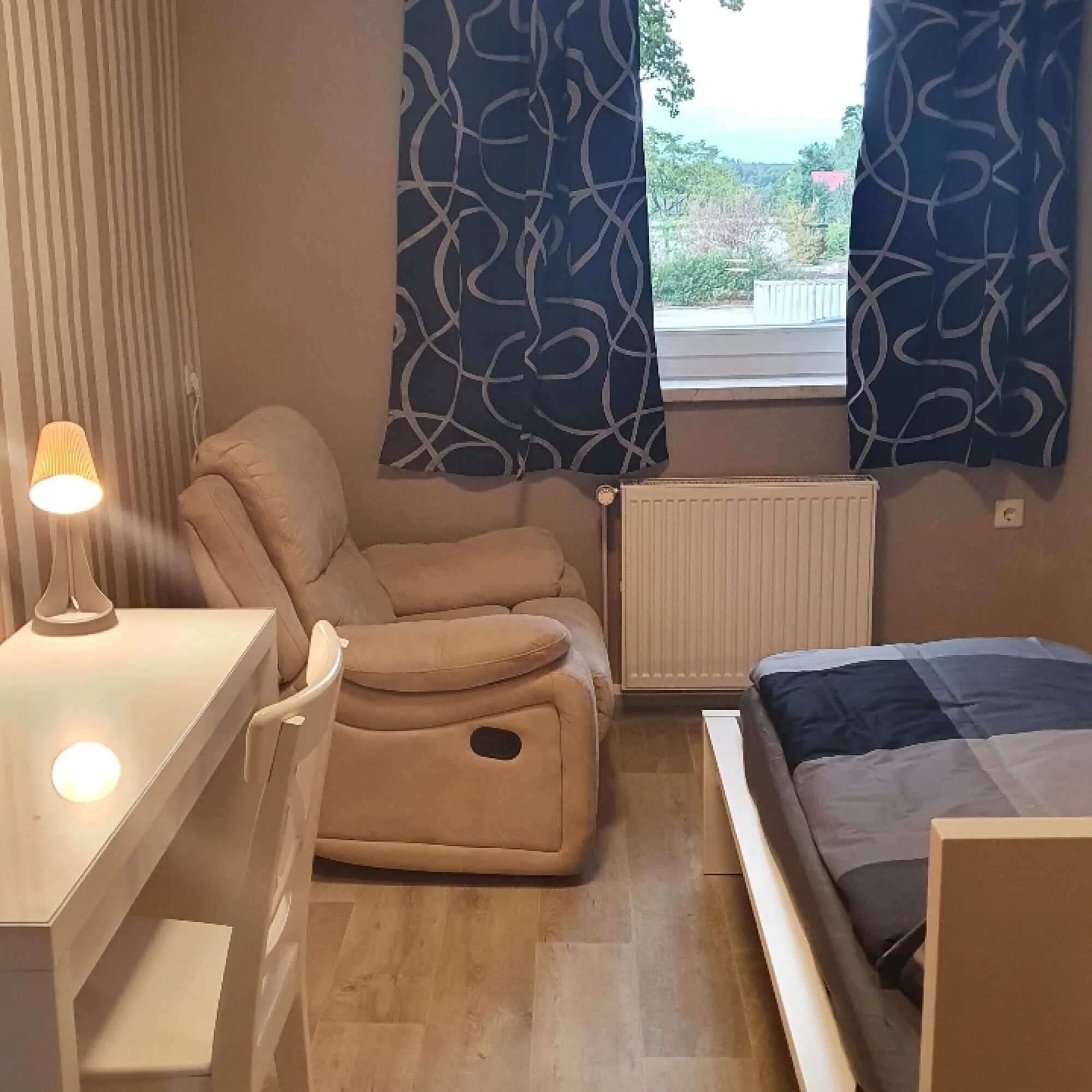 Einzelzimmer Einzelzimmer