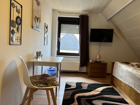 Rheinhessen, Alzey, Dolgesheim Gästezimmer, Monteurzimmer Bild 5 Rheinhessen, Alzey, Dolgesheim Gästezimmer, Monteurzimmer Bild 5