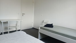 Schlafzimmer 3 Tisch Schlafzimmer 3 Tisch