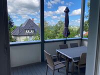 traumhafter Balkon, Blick ins Grüne (Sommer) oder in die Stadt (Winter) traumhafter Balkon, Blick ins Grüne (Sommer) oder in die Stadt (Winter)
