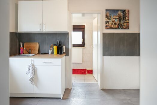 Helle geräumige 80m2 Wohnung Helle geräumige 80m2 Wohnung