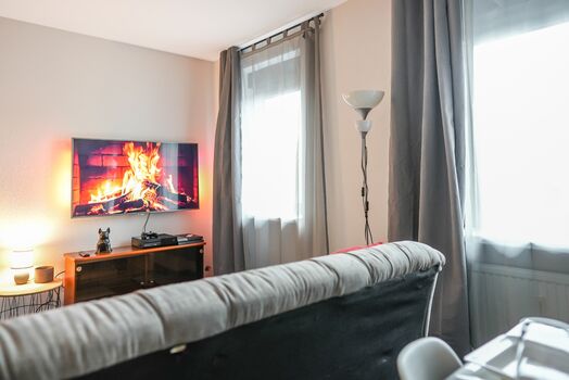 Helle geräumige 80m2 Wohnung Helle geräumige 80m2 Wohnung