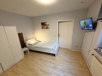 Kassel | 4x Einzelzimmer | 4x Smart TV | Küche | Internet Zdjęcie 2 Kassel | 4x Einzelzimmer | 4x Smart TV | Küche | Internet Zdjęcie 2