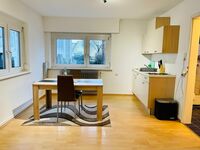 Ganzes Haus in Zentraler Lage Picture 2 Ganzes Haus in Zentraler Lage Picture 2