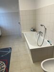 Badezimmer 1 - Badewanne Badezimmer 1 - Badewanne