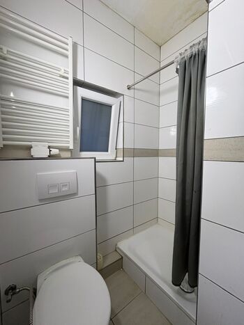 Monteurzimmer für 4 bis 14 Personen in Tuttlingen City Bild 4 Monteurzimmer für 4 bis 14 Personen in Tuttlingen City Bild 4