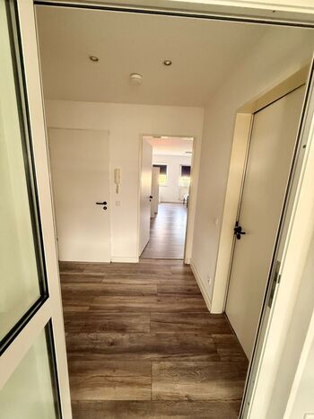 Neu renovierte Wohnung in Leverkusen für max. 5 Personen Zdjęcie 4 Neu renovierte Wohnung in Leverkusen für max. 5 Personen Zdjęcie 4