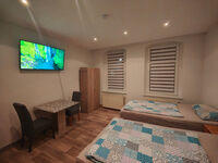 4-Raumwohnung für bis zu 8 Personen in Merseburg Zentrum Bild 5 4-Raumwohnung für bis zu 8 Personen in Merseburg Zentrum Bild 5