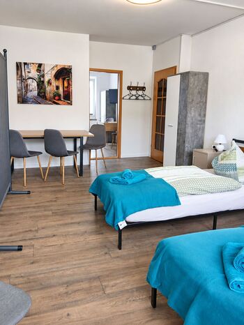 Monteurwohnung bei Bischofswerda 5 Einzelbetten 3 Zimmer Küche & Bad Monteurwohnung bei Bischofswerda 5 Einzelbetten 3 Zimmer Küche & Bad