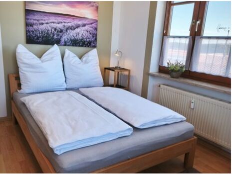 französisches Bett für zwei oder eine Person Zimmer 2 französisches Bett für zwei oder eine Person Zimmer 2