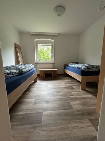 Schlafzimmer 2 mit 2 Einzelbetten Schlafzimmer 2 mit 2 Einzelbetten