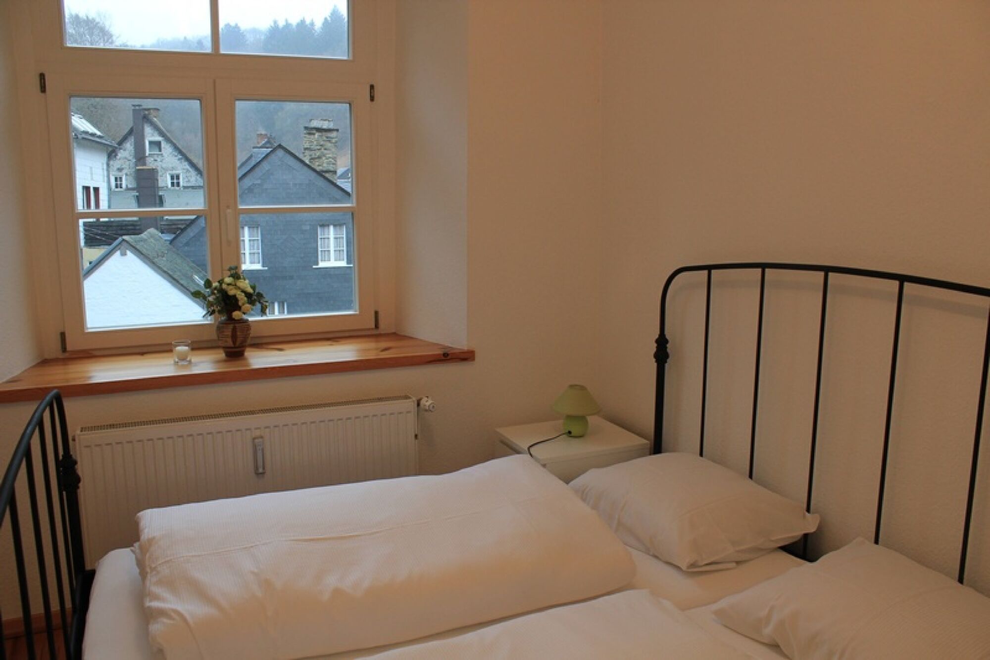 Schlafzimmer 1 / unten Schlafzimmer 1 / unten